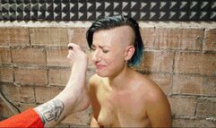 LICK MY BAREFEET LITTLE PRINCESS - wmv SD