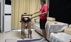 Henry severely flogged the old slaves of Jingmen2