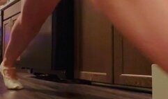 Peep My Ballet Barre Workout