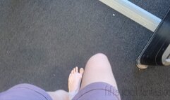 Fifi leaving meeting barefoot then driving to a friends house replay