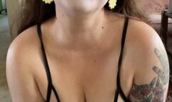 Clown Girl Upside Down Plugged and Squirting