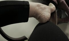 Dangling Mules Mesmerize You, 4th