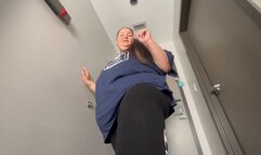 Mammoth BBW Size 10 Wide Dick Crush Cum Shot