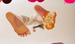 Giantess Ella - Candy Crush