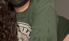 Farting while my belly is full of food!