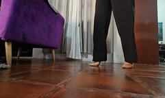 Your dream is to worship my sublime feet by Milah