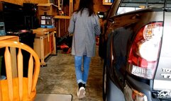 1390 (HD-MP4) – Persephone Pierce Can’t Start Her Volvo in Converse