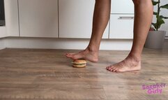 Sneaker-Girl Gym-Lady - Burger Crush Barfeet