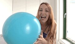 Liz Kitchen Nail Pop