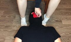 kelly_feet girl dominates guy socks worship and eating red thong