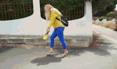 Walking in ballet shoes and barefoot MP4 (1920x1080) FHD