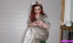 So you wanna try fart fetish with me (fart fetish)