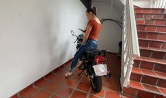 Jarlyn is going to help Dalilah on the highway part 1