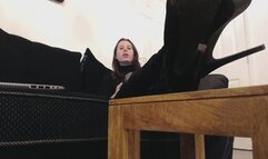 ugly people are invisible to me (AVI)