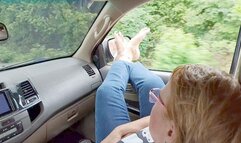 Enjoying the countryside and the great outdoors With my feet with a very pronounced arch (1)