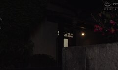 ZEAA-84 だらしなく乱れる強欲マゾ奥さん 見ず知らずの勃起マラが好き 海埜ほたる