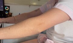 Blowjob while playing games