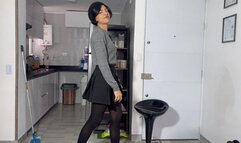 720P MY FANS WANT TO KEEP HER BALD FOREVER SHE SHAVES AGAIN