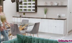 Lesbian fuck sesh with some buttplug play