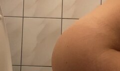 running to the toilet after waking up